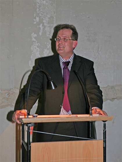Dr. Stefan Krabath, Kurator der Ausstellung.