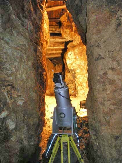 Der Scanner leistete gute Dienste bei Vermessungsarbeiten in Mittelalterlichen Bergbauschächten in Dippoldiswalde, Kr.Sächsische Schweiz-Osterzgebirge. 